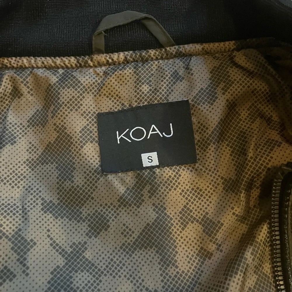 Koaj Bomber Jacket - Picture 3 of 3